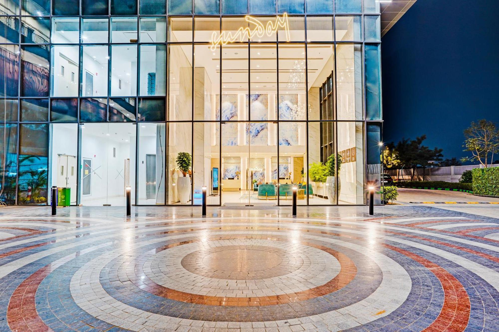 Sunday Hotels And Residences คูร์เคาน์ ภายนอก รูปภาพ