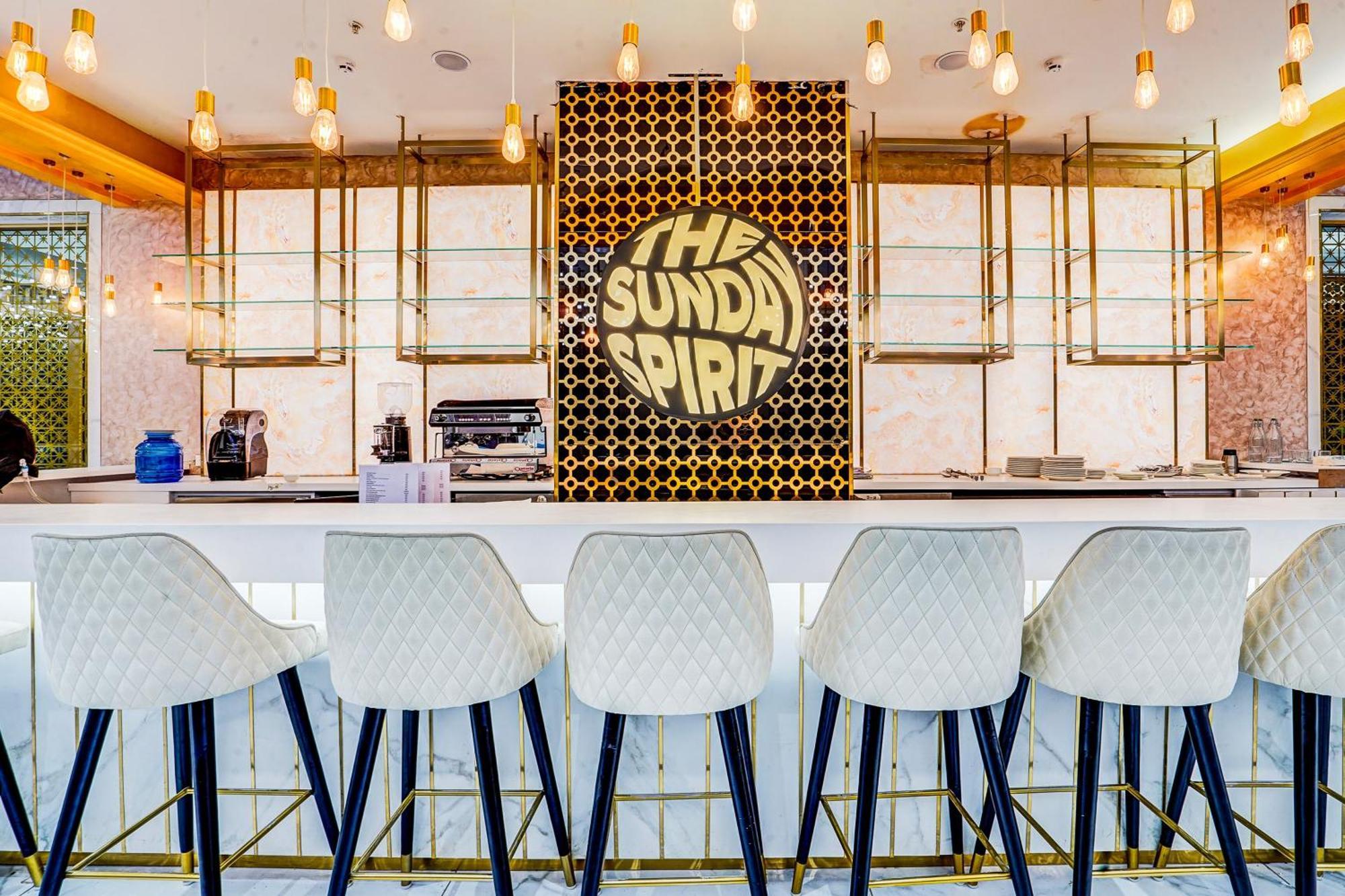 Sunday Hotels And Residences คูร์เคาน์ ภายนอก รูปภาพ