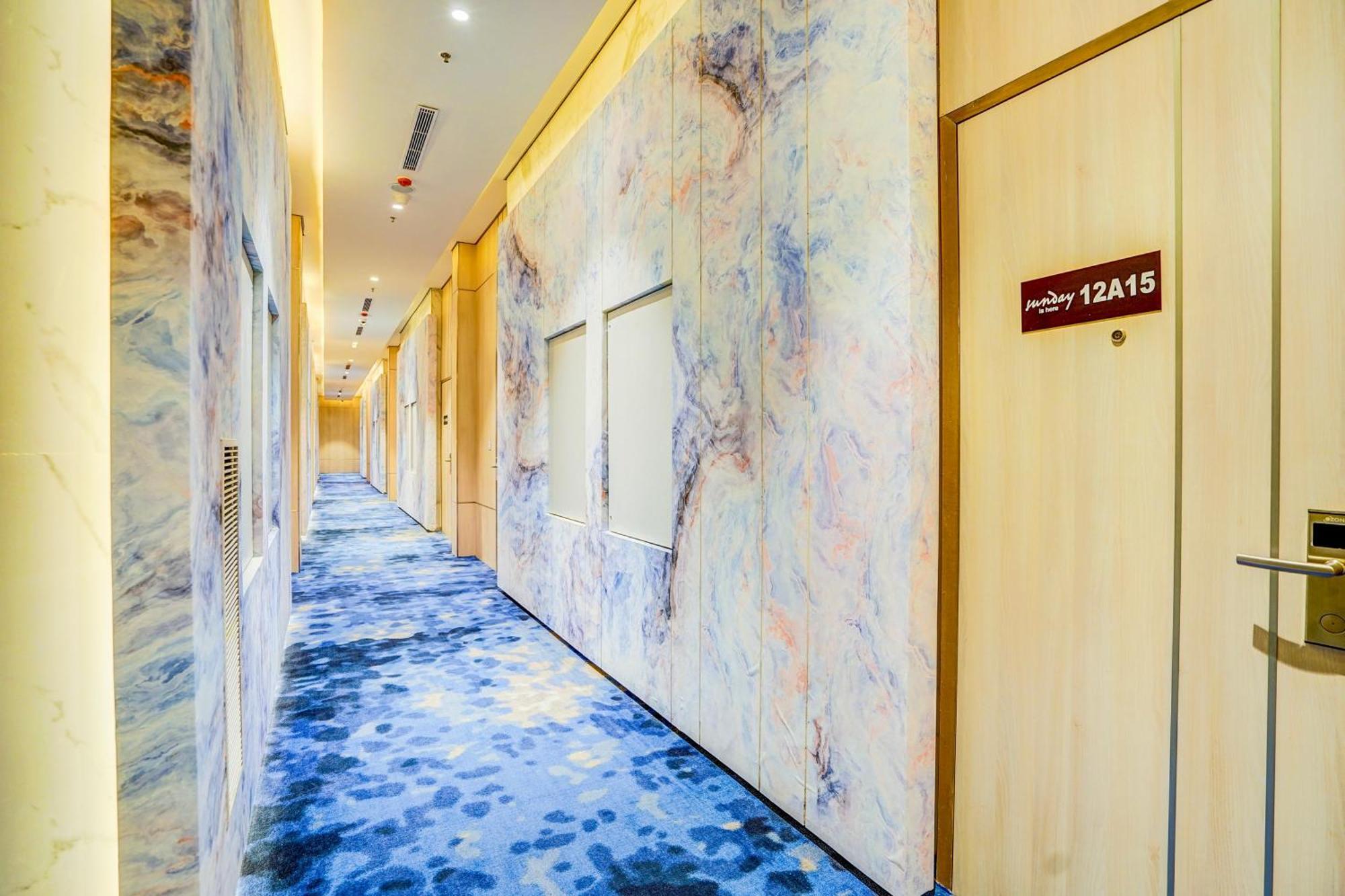 Sunday Hotels And Residences คูร์เคาน์ ภายนอก รูปภาพ